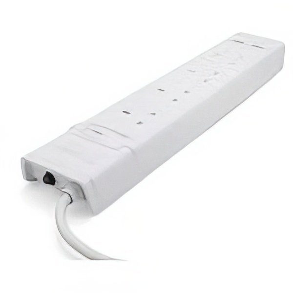 توصيله كهربه 5 فتحات 5 متر مع يو اس بي ابيض